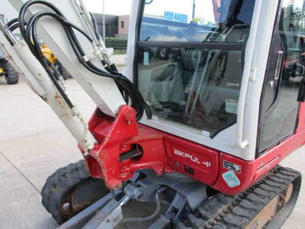 Takeuchi TB230 (375) – Image 7