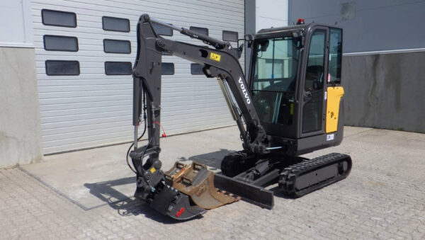 Volvo EC20D