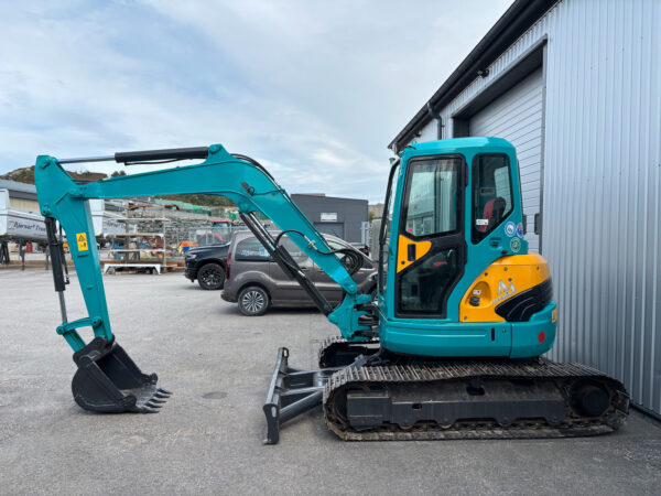 Kubota U30