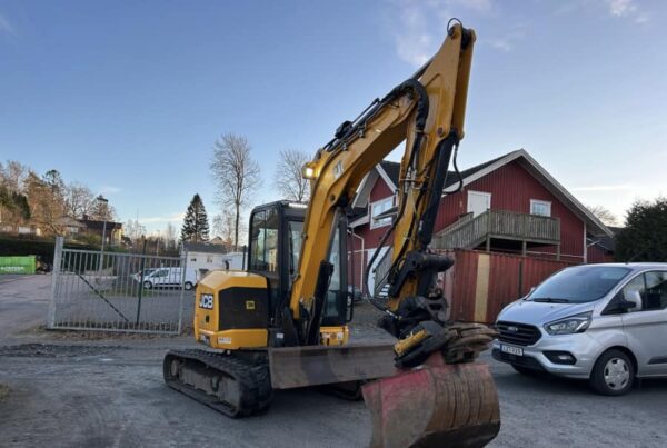 JCB 65R-1