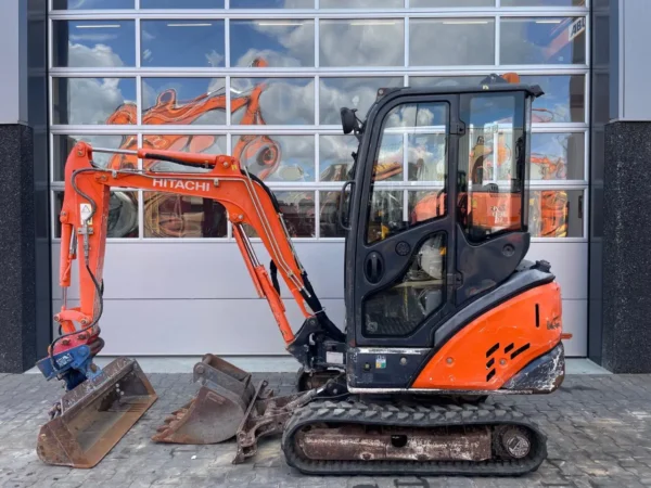 Hitachi ZX18-3