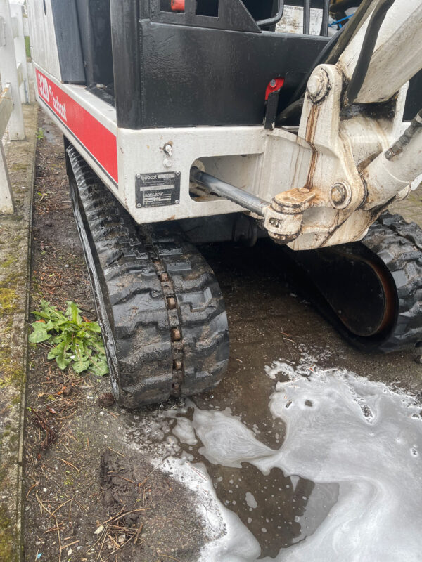 Bobcat 320 – Image 10