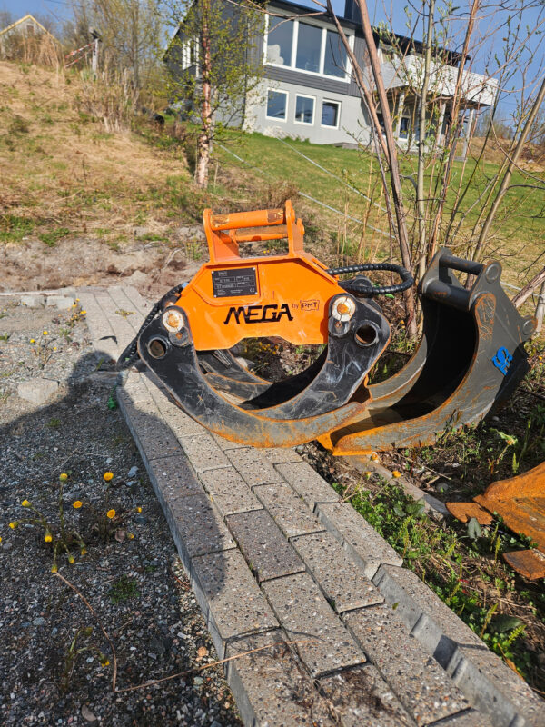 Komatsu PC24MR – Image 10