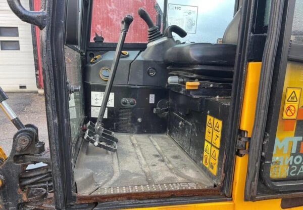 JCB 19C-1 – Image 10