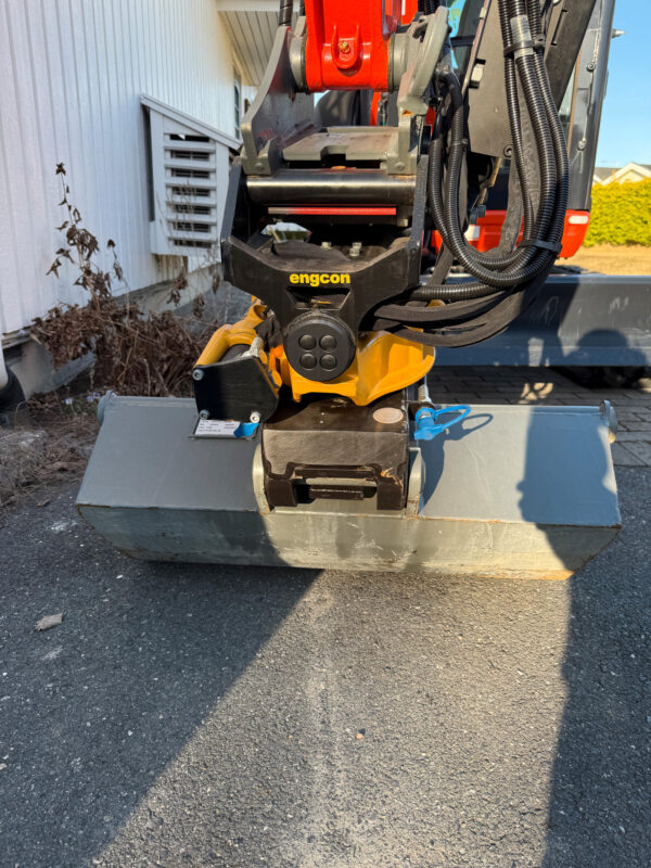 Kubota U27-4 HI avec rotor inclinable – Image 10