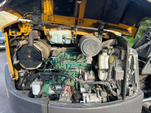 Volvo ECR58D – Image 11