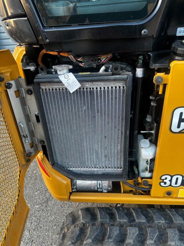 BobCat 301.8 - R1 Rototilt – Image 13