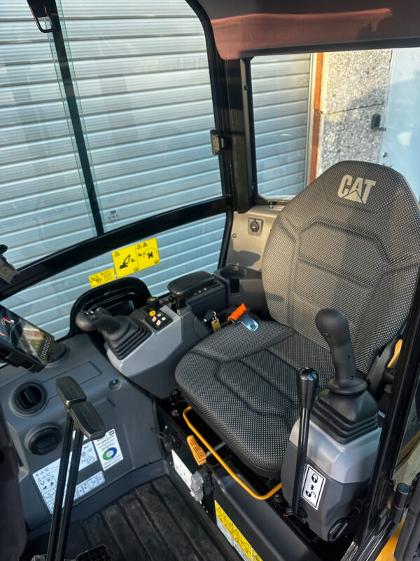 BobCat 301.8 - R1 Rototilt – Image 14