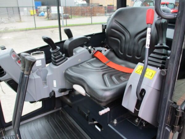Kubota KX016-4 – Image 18