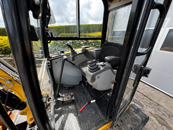 BobCat 302.7 – Image 18