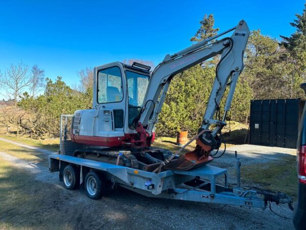 Takeuchi TB125 – Image 2