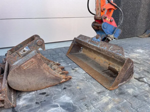 Hitachi ZX18-3 – Image 20