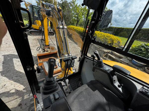 BobCat 302.7 – Image 26