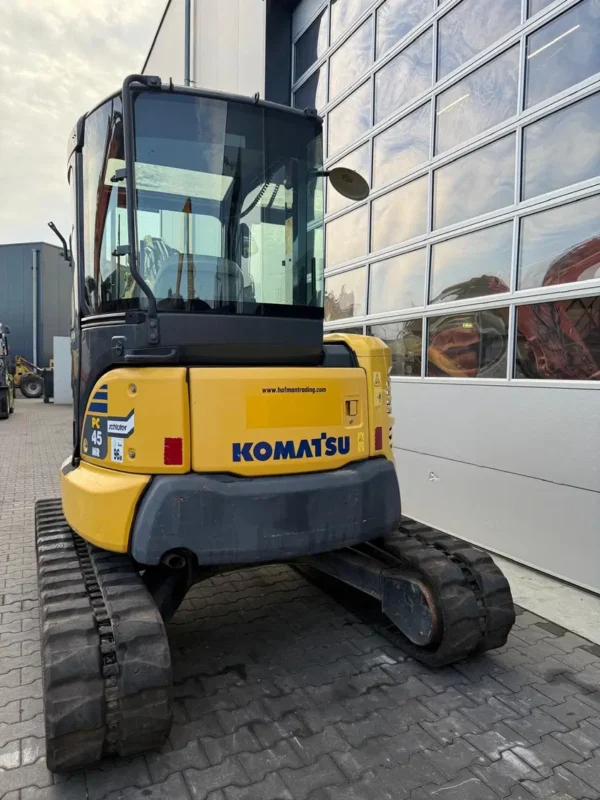 Komatsu PC45MR-3 – Image 3