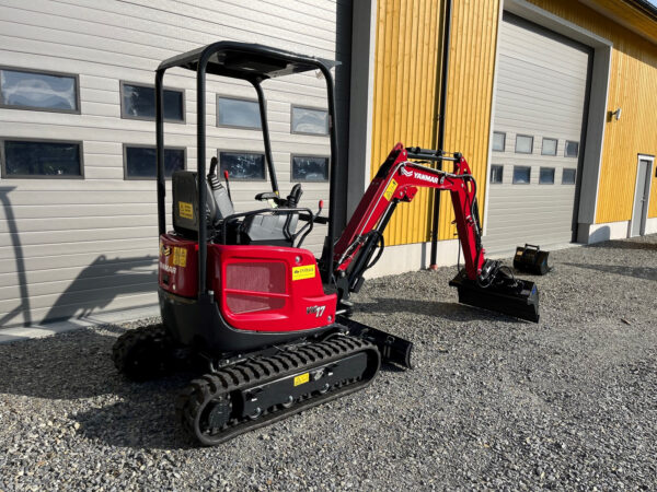 Yanmar Vio17 – Image 3