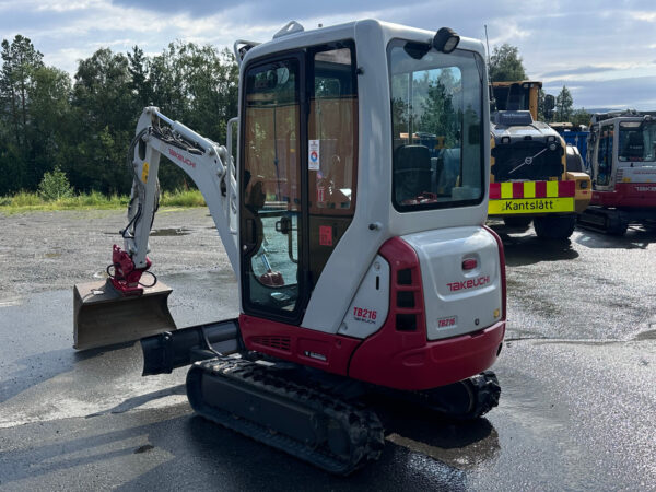 Takeuchi TB216 – Image 3