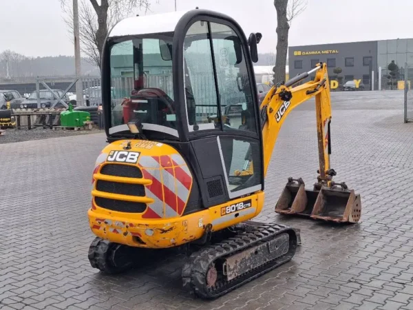 JCB 8018 CTS – Image 4
