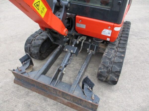 Kubota KX016-4 – Image 4