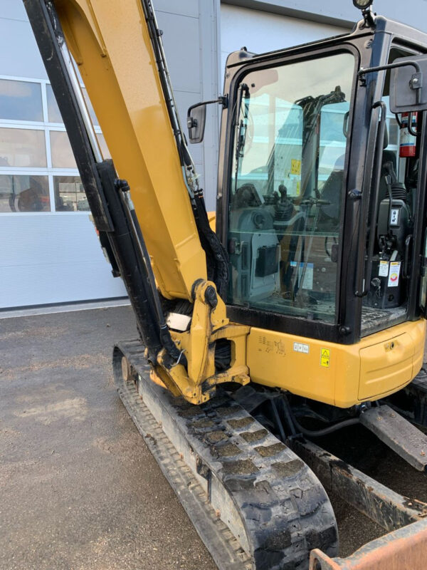 BobCat 305.5E2 – Image 6