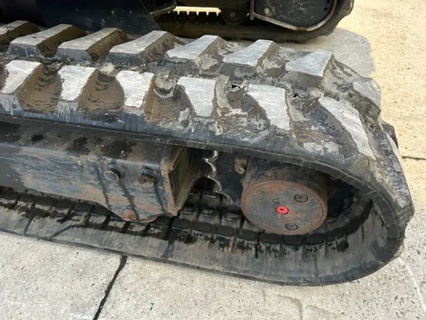 Kubota U 27-4 – Image 6