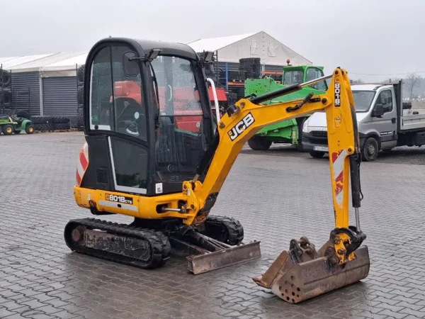 JCB 8018 CTS – Image 6