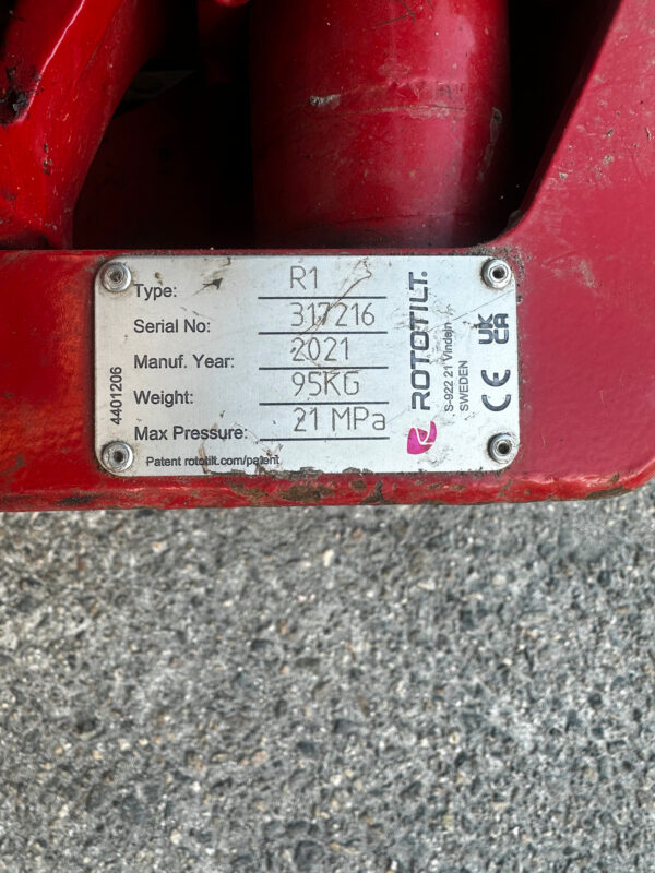 BobCat 301.8 - R1 Rototilt – Image 6