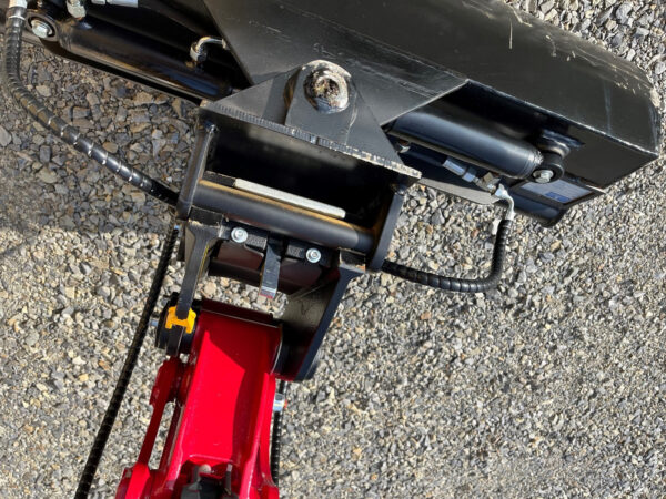 Yanmar Vio17 – Image 7