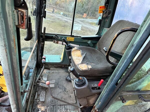 Yanmar B37V – Image 7