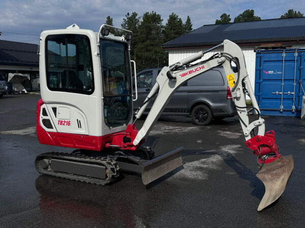 Takeuchi TB216 – Image 7