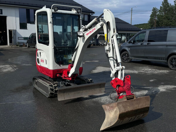 Takeuchi TB216 – Image 8