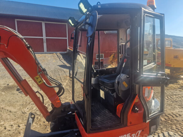 Kubota U35-3 – Image 9