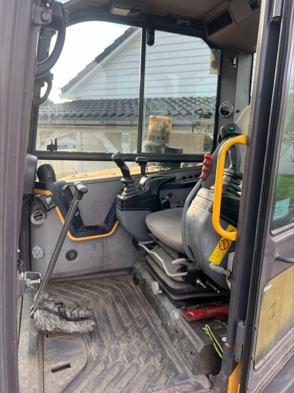 Volvo ECR58D – Image 9