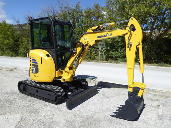 KOMATSU PC 26 MR-3 – Image 3