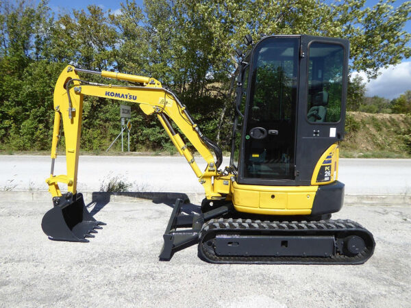 KOMATSU PC 26 MR-3 – Image 14