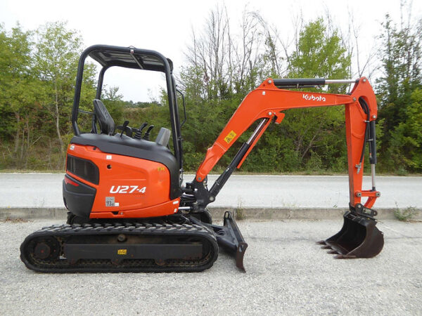 KUBOTA U27-4 – Image 15