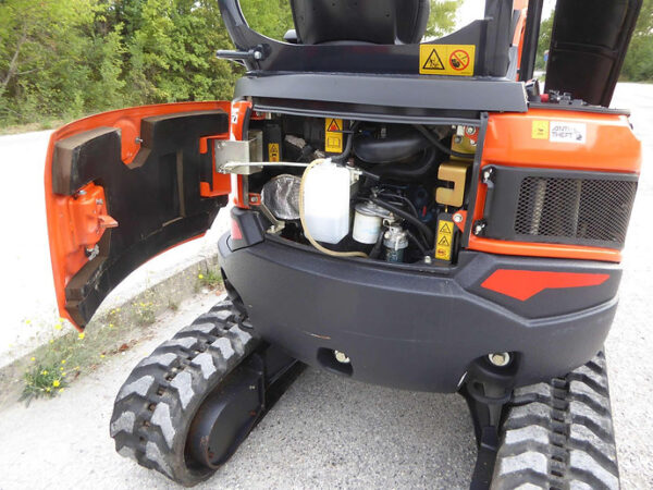 KUBOTA U27-4 – Image 10