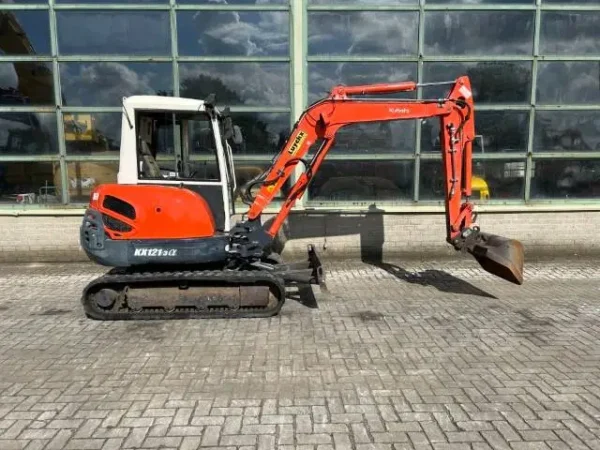 Kubota KX 121-3 – Image 2